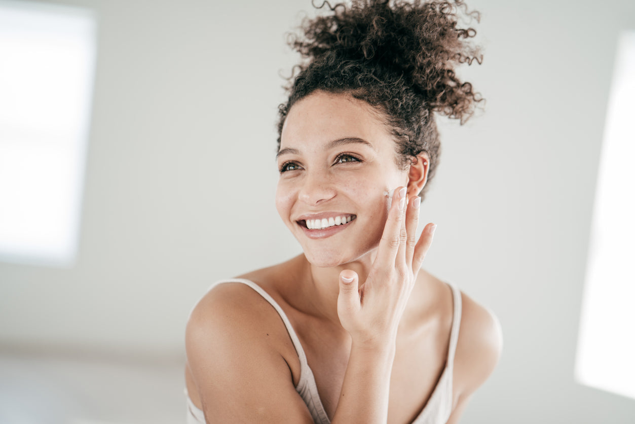The Pros and Cons of Retinol Cream